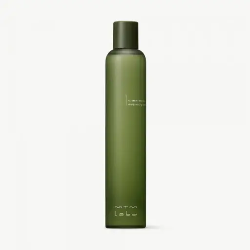 custom-blended moisturizing toner